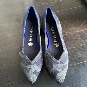 Fun and super comfy flats! Never worn!